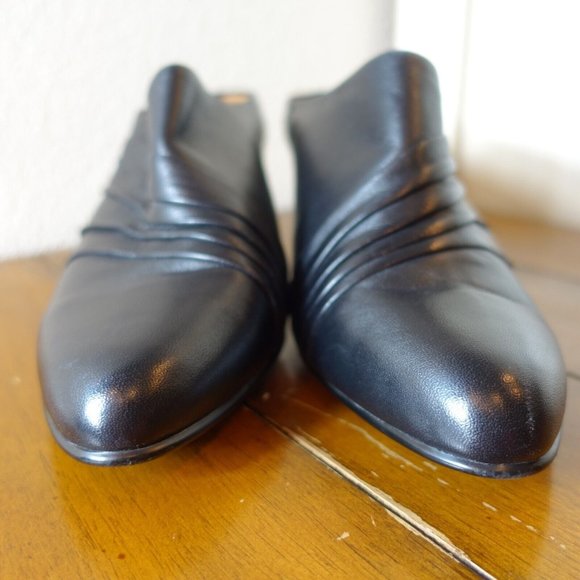 Sofft Women's US 8.5 Black Pointed Toe Leather Mules w/ 3" Heel Casual Work Shoe - Picture 6 of 10